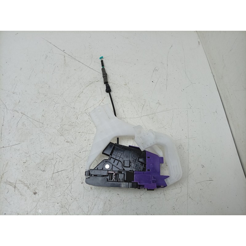 Recambio de cerradura puerta trasera izquierda para hyundai i30 (pde, pd, pden) 1.0 t-gdi referencia OEM IAM  81410G3000 