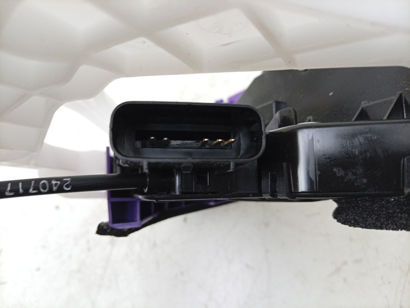 Recambio de cerradura puerta trasera izquierda para hyundai i30 (pde, pd, pden) 1.0 t-gdi referencia OEM IAM  81410G3000 