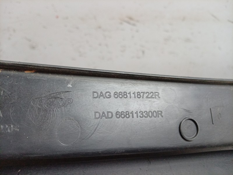 Recambio de torpedo para renault clio v (b7_) 1.0 lpg (b7mt) referencia OEM IAM 668114189R 668114189R 