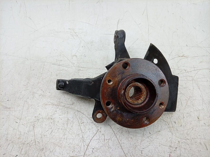 Recambio de mangueta delantera izquierda para nissan micra v (k14) 0.9 ig-t referencia OEM IAM  400155FA0A 