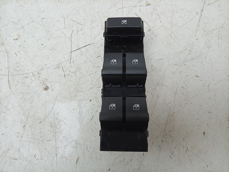 Recambio de mando elevalunas delantero izquierdo para hyundai i30 (pde, pd, pden) 1.0 t-gdi referencia OEM IAM  93571G3030 IAF68