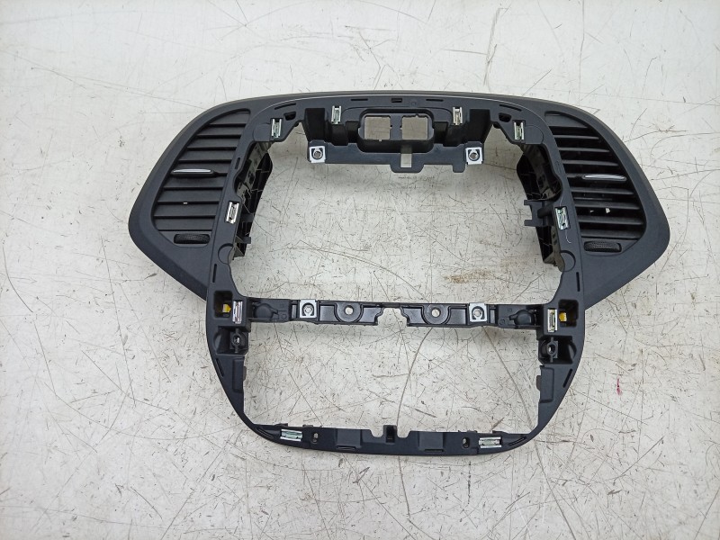 Recambio de aireador central para renault captur i (j5_, h5_) 0.9 tce 90 referencia OEM IAM  682602532R 