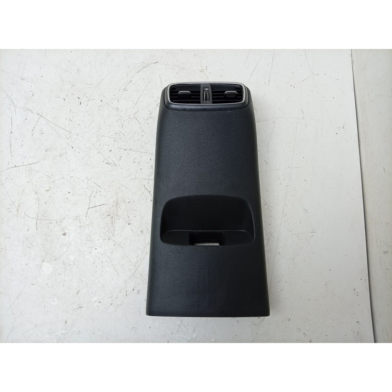 Recambio de rejilla aireadora para hyundai i30 (pde, pd, pden) 1.0 t-gdi referencia OEM IAM  97049G4000 
