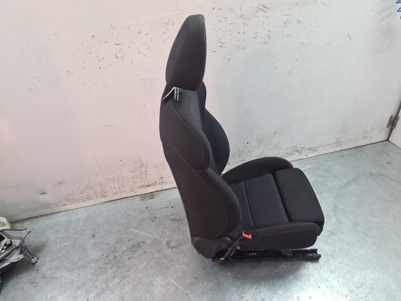 Recambio de asiento delantero izquierdo para hyundai i30 (pde, pd, pden) 1.0 t-gdi referencia OEM IAM  88160G4010PSJ 