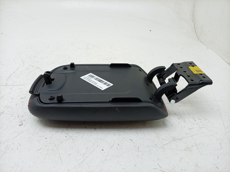 Recambio de apoyabrazos central para hyundai i30 (pde, pd, pden) 1.0 t-gdi referencia OEM IAM  84660G4100 