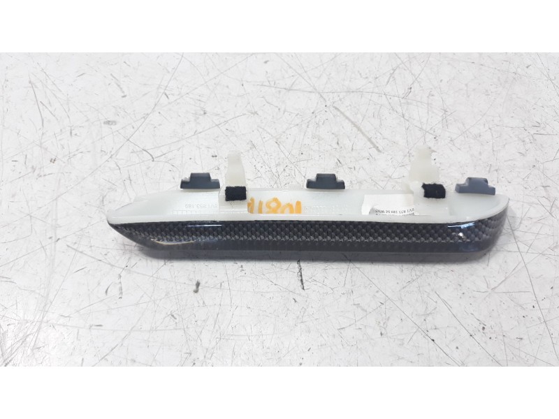 Recambio de moldura para audi a3 sportback (8vf) 1.6 tdi referencia OEM IAM 8V1853190AH  