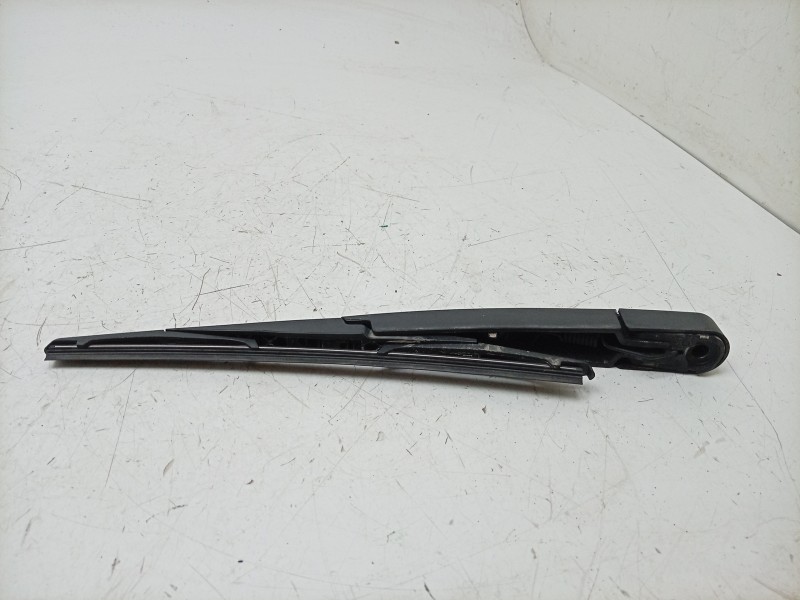 Recambio de brazo limpia trasero para hyundai i30 (pde, pd, pden) 1.0 t-gdi referencia OEM IAM  98811G3000 