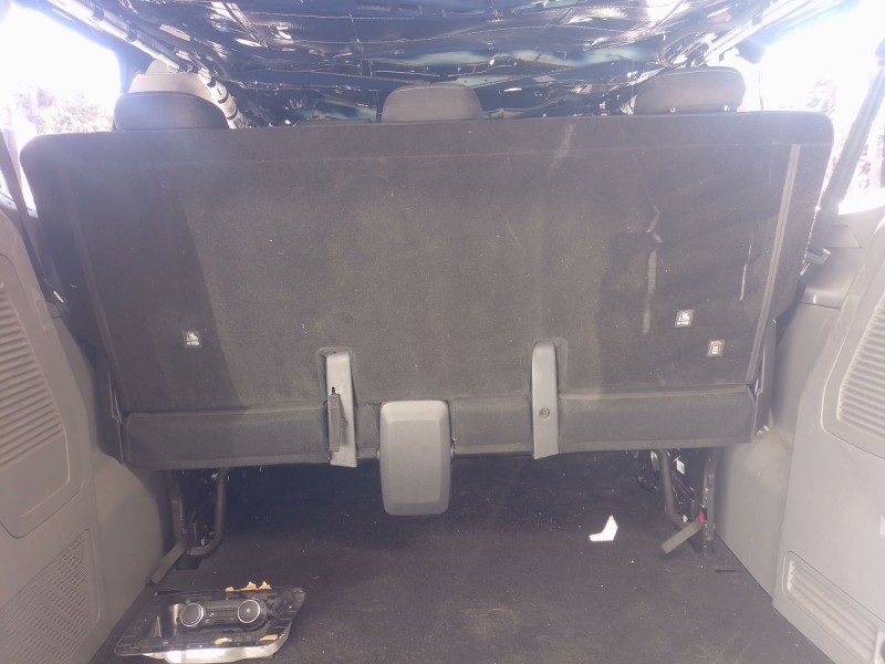 Recambio de asientos tercera fila para volkswagen caravelle t7 2.5 ehybrid referencia OEM IAM   