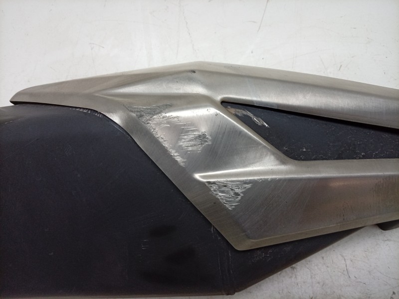 Recambio de silenciador trasero para honda nc nc 750 x (rh09) referencia OEM IAM  18310MKWD01 
