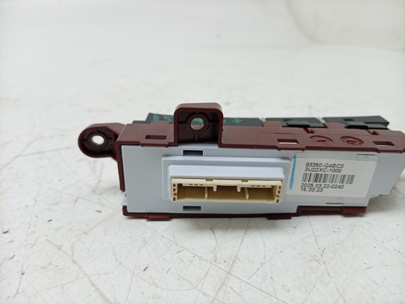 Recambio de interruptor para hyundai i30 (pde, pd, pden) 1.0 t-gdi referencia OEM IAM  93350G4BC0 
