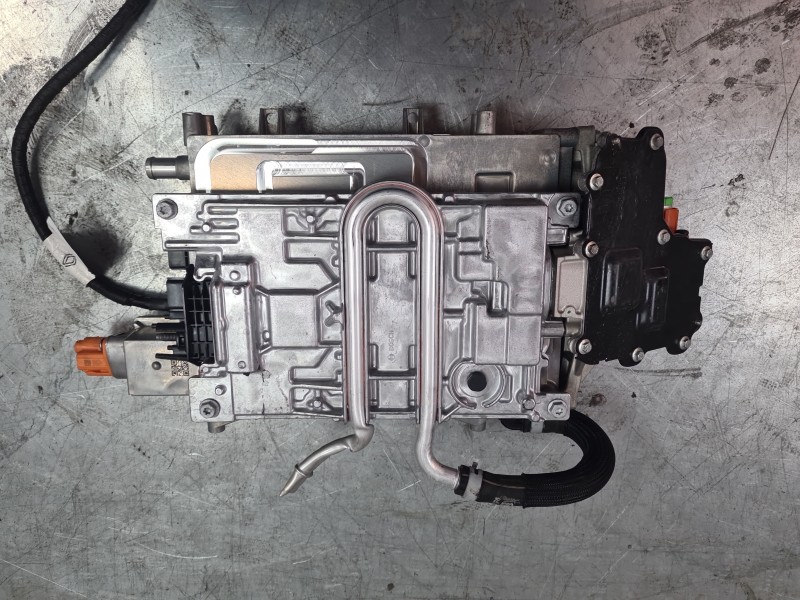 Recambio de inversor para renault rafale referencia OEM IAM  296A10039R 