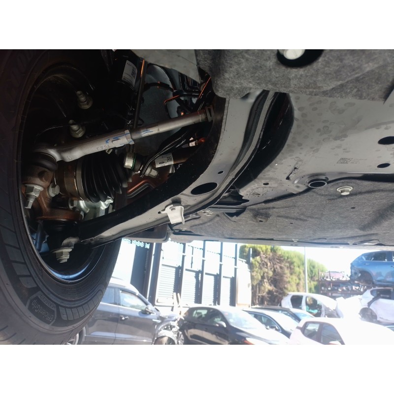 Recambio de brazo suspension inferior delantero izquierdo para volkswagen caravelle t7 2.5 ehybrid referencia OEM IAM   