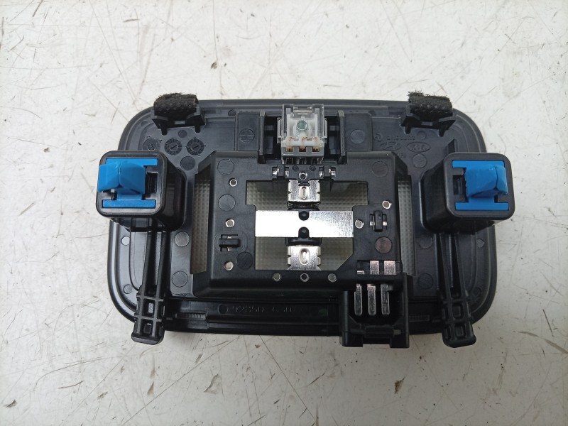 Recambio de luz interior para hyundai i30 (pde, pd, pden) 1.0 t-gdi referencia OEM IAM  92850G30XX 