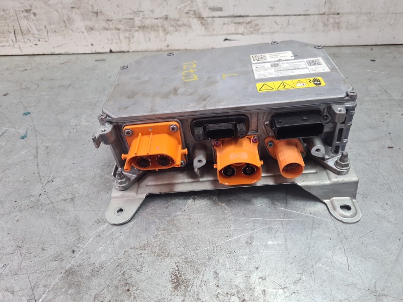 Recambio de inversor para mercedes-benz eqa (h243) eqa 250+ (243.702) referencia OEM IAM  A0009008650 