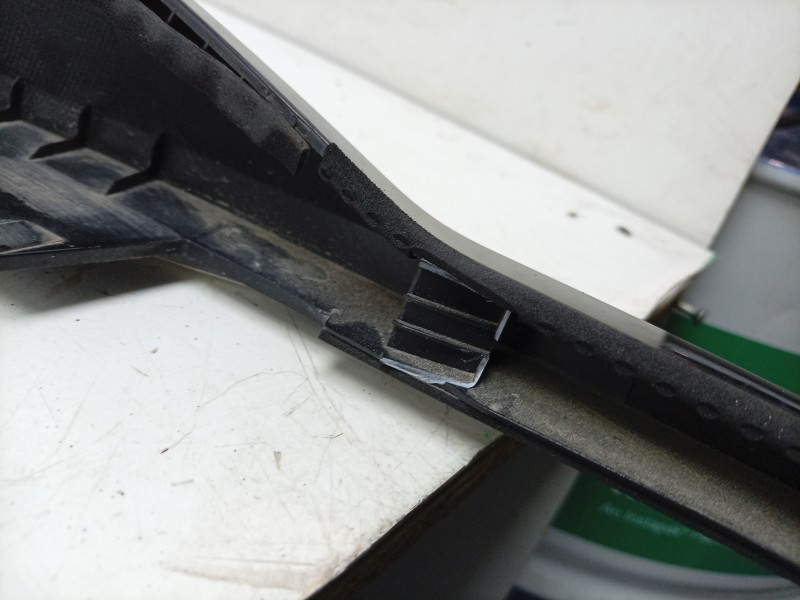 Recambio de moldura para dr evo 5 referencia OEM IAM  A021B00144 