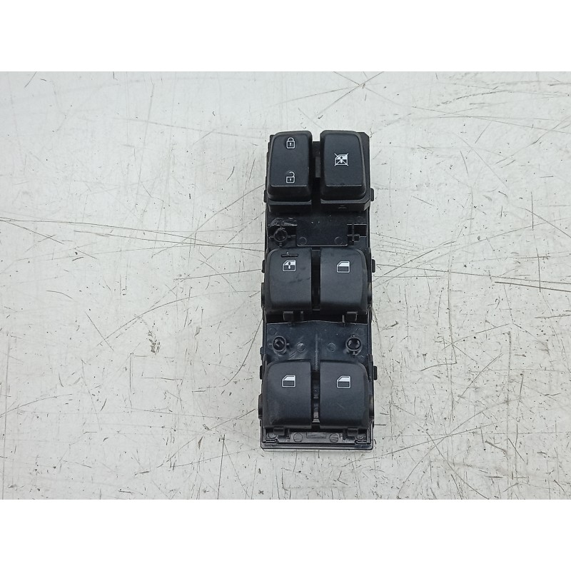 Recambio de mando elevalunas delantero izquierdo para hyundai kona (os, ose, osi) 1.6 gdi hybrid referencia OEM IAM  93570J9150 