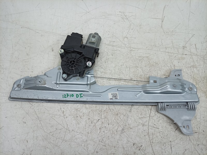 Recambio de elevalunas delantero izquierdo para hyundai kona (os, ose, osi) 1.6 gdi hybrid referencia OEM IAM  82401J9010 