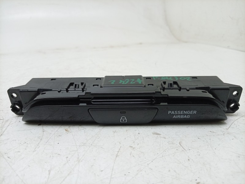 Recambio de modulo electronico para hyundai i30 (pde, pd, pden) 1.0 t-gdi referencia OEM IAM  93770G4AA0 