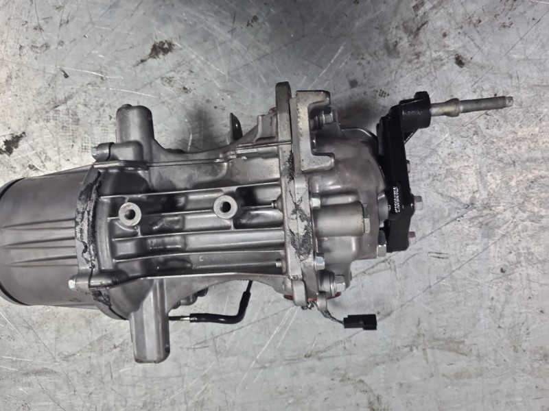 Recambio de diferencial trasero para mazda cx-5 evolution 2wd referencia OEM IAM  KA0327100B 