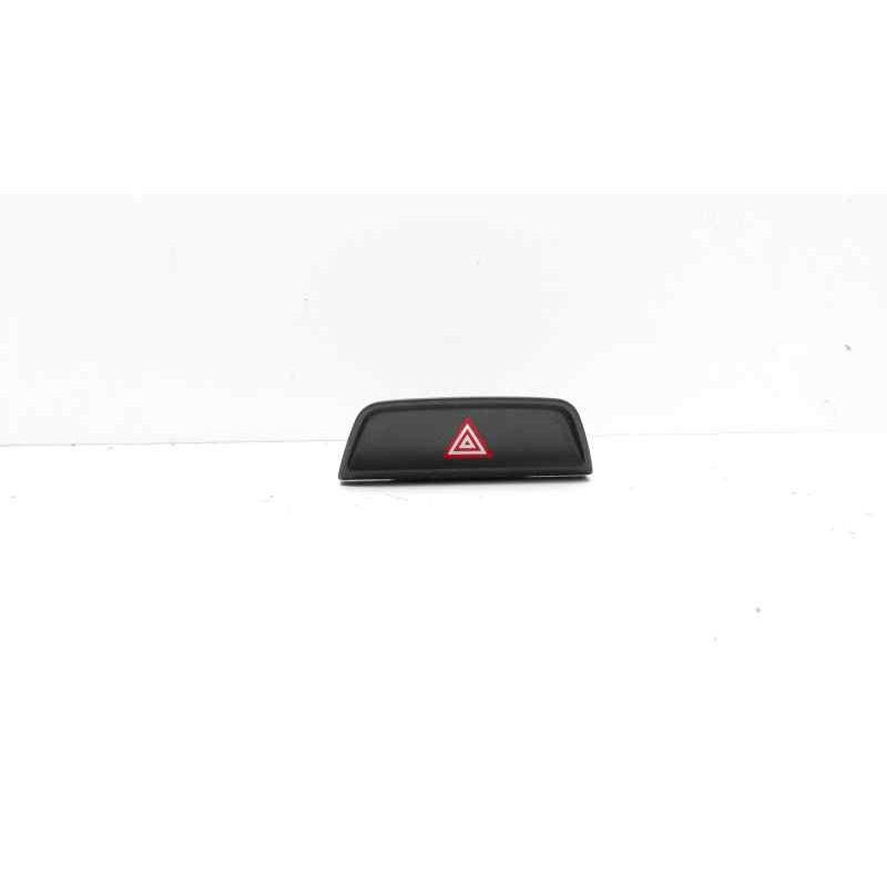 Recambio de warning para kia sportage drive 4x2 referencia OEM IAM 4913601110  