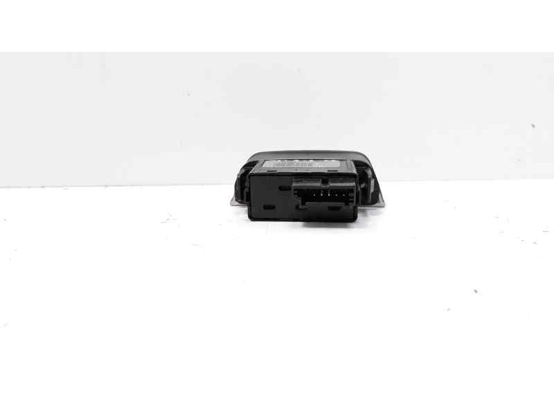 Recambio de warning para kia sportage drive 4x2 referencia OEM IAM 4913601110  