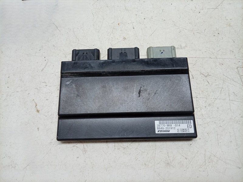 Recambio de centralita motor uce para honda nc nc 750 x (rh09) referencia OEM IAM  38770MKWD14 