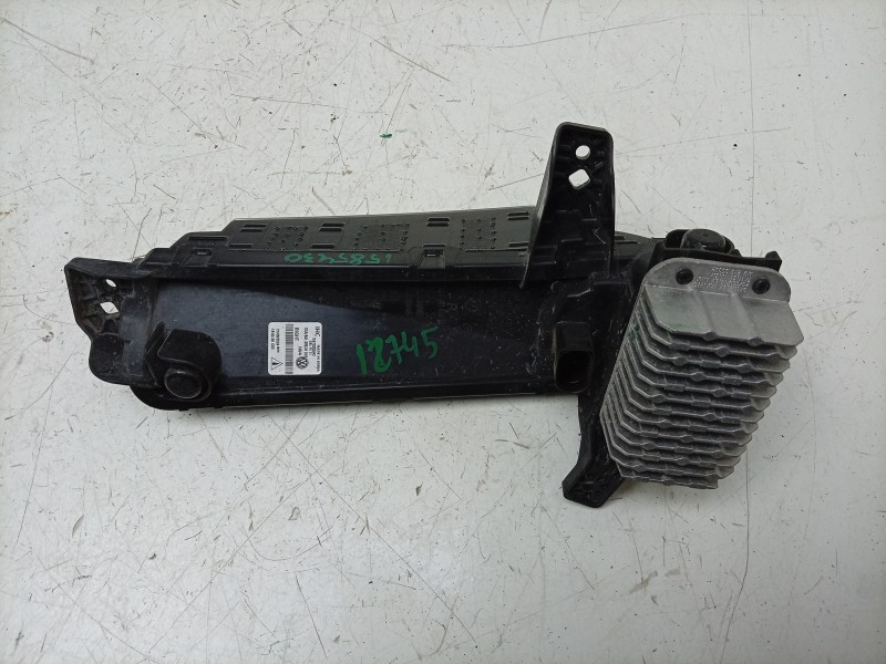 Recambio de faro antiniebla derecho para volkswagen t-roc (a11, d11) 1.5 tsi referencia OEM IAM  2GA941056M 