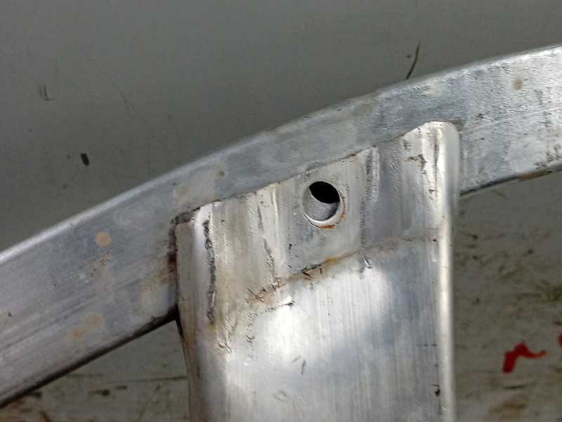 Recambio de travesaño inferior para mini countryman d countryman d referencia OEM IAM 987915604 5111100310 