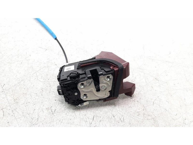 Recambio de cerradura puerta trasera derecha para hyundai tucson (nx) klass 2wd referencia OEM IAM 81420N7000  