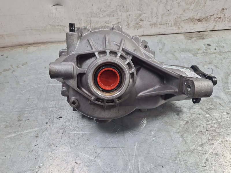 Recambio de diferencial trasero para kia stinger (ck) 2.0 tgdi cat referencia OEM IAM  5300047020 