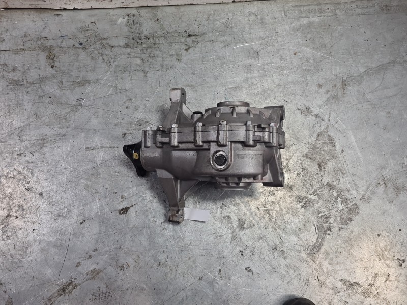 Recambio de diferencial trasero para kia stinger (ck) 2.0 tgdi cat referencia OEM IAM  5300047020 
