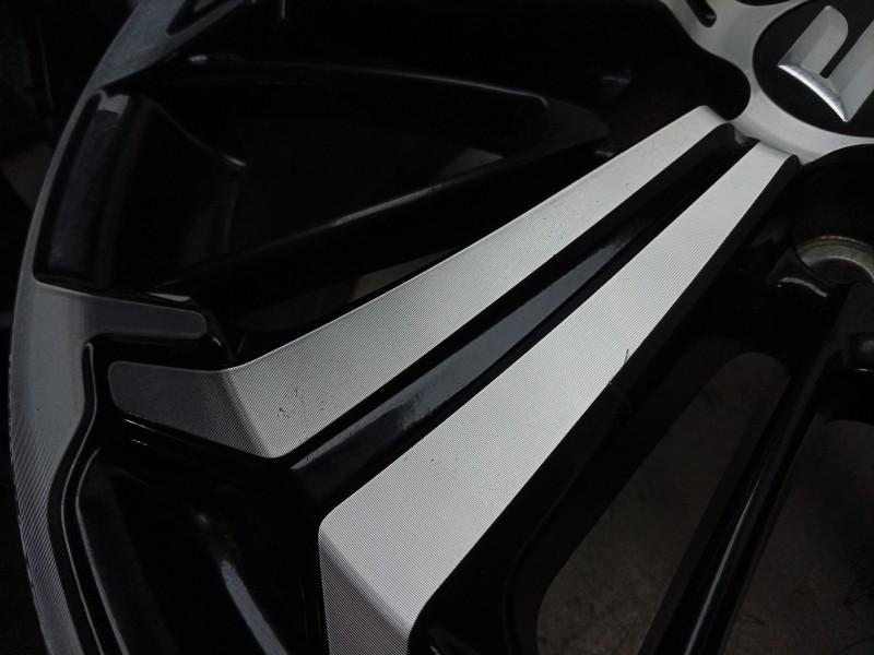 Recambio de llanta para suzuki across (a5z_) 2.5 hybrid referencia OEM IAM  T426114261000 