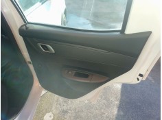 ELEVALUNAS TRASERO DERECHO 827206992R 