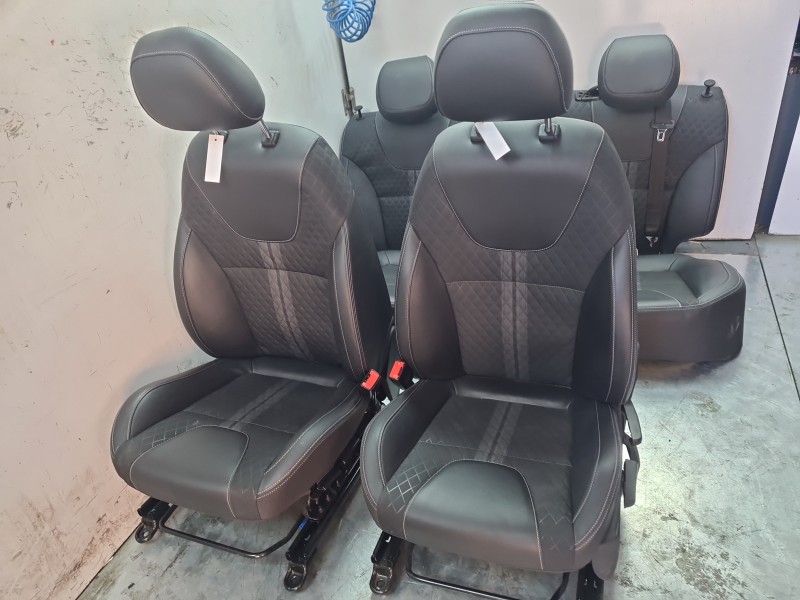 Recambio de juego asientos completo para dr evo 5 referencia OEM IAM  400201C32B 