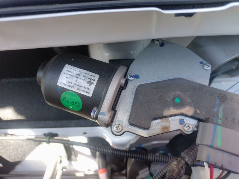 Recambio de motor limpia delantero para dacia spring referencia OEM IAM   