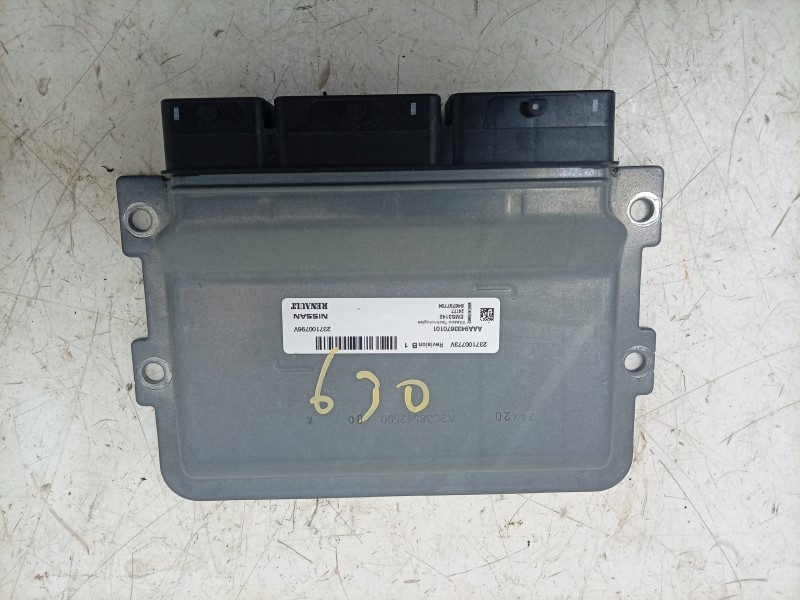 Recambio de centralita motor uce para dacia sandero iii 1.0 tce 90 eco-g referencia OEM IAM  237100773V 