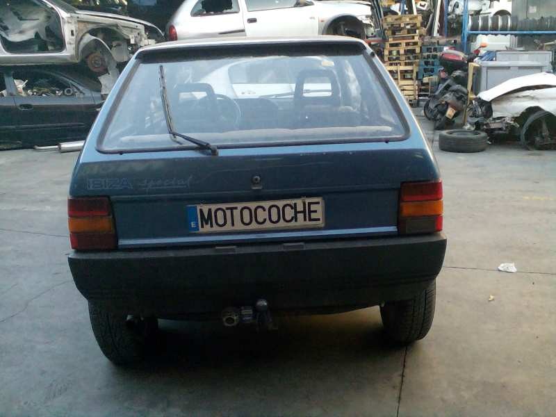 seat ibiza del año 1990