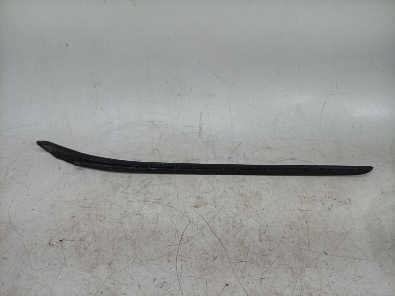 Recambio de moldura para bmw x1 (f48) sdrive 18 d referencia OEM IAM  51317350610 