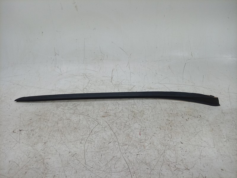 Recambio de moldura para bmw x1 (f48) sdrive 18 d referencia OEM IAM  51317350609 