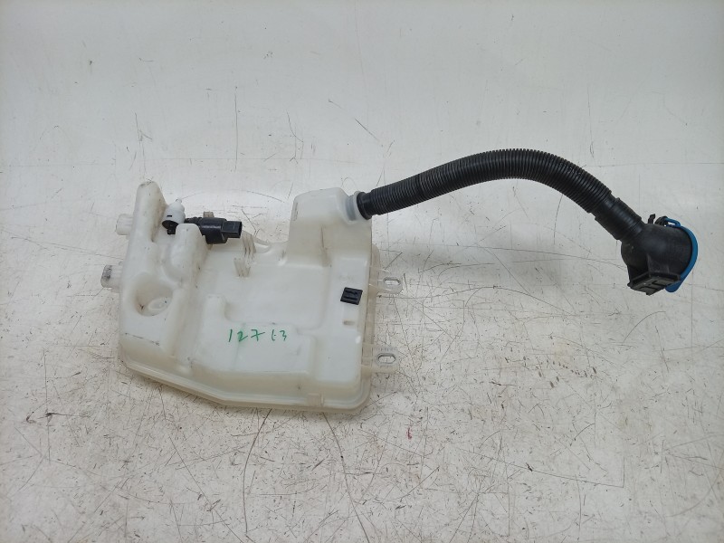 Recambio de deposito limpia para bmw x1 (f48) sdrive 18 d referencia OEM IAM  61667331418 