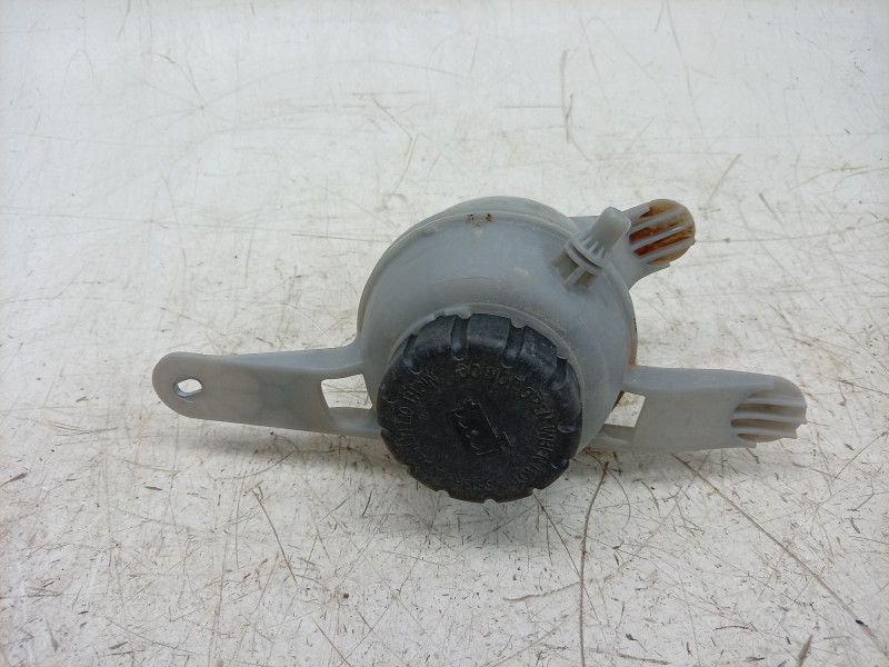 Recambio de deposito expansion para mercedes-benz cle cle 220d referencia OEM IAM  A2065000100 