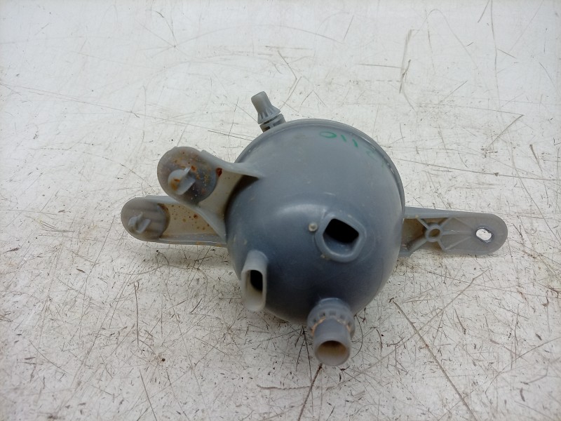 Recambio de deposito expansion para mercedes-benz cle cle 220d referencia OEM IAM  A2065000100 