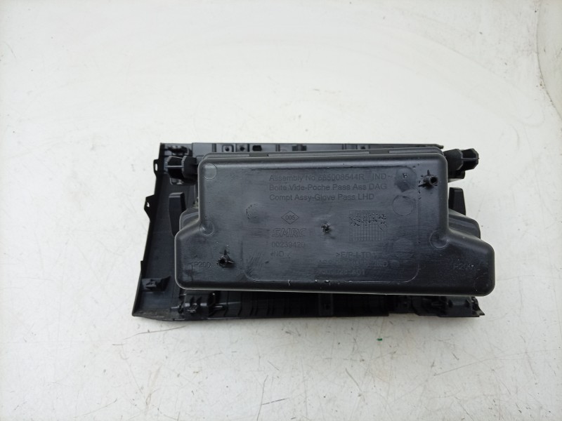 Recambio de guantera para dacia sandero iii 1.0 tce 90 eco-g referencia OEM IAM  685008544R 