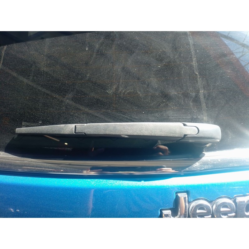 Recambio de brazo limpia trasero para jeep compass (mp, m6, mv, m7) 1.4 multiair referencia OEM IAM   