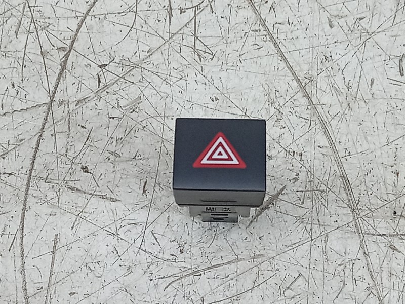 Recambio de warning para citroën e-c3 aircross electrico 113cv max referencia OEM IAM  98465079ZD 