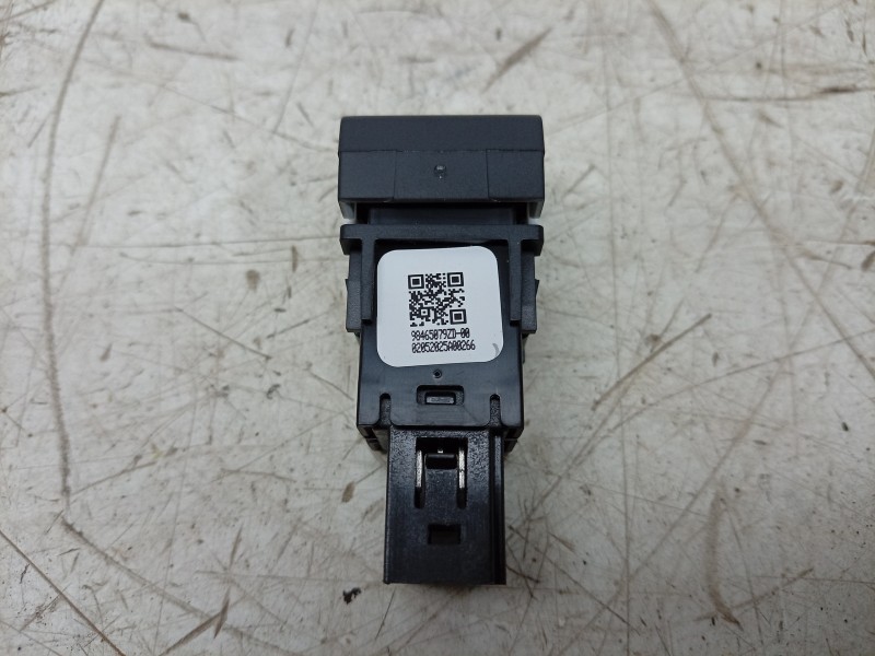 Recambio de warning para citroën e-c3 aircross electrico 113cv max referencia OEM IAM  98465079ZD 