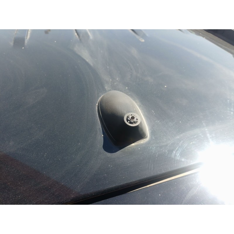 Recambio de base de antena para jeep compass (mp, m6, mv, m7) 1.4 multiair referencia OEM IAM   