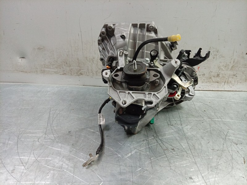 Recambio de caja cambios para dacia sandero iii 1.0 tce 90 eco-g referencia OEM IAM JH39280 320102929R 