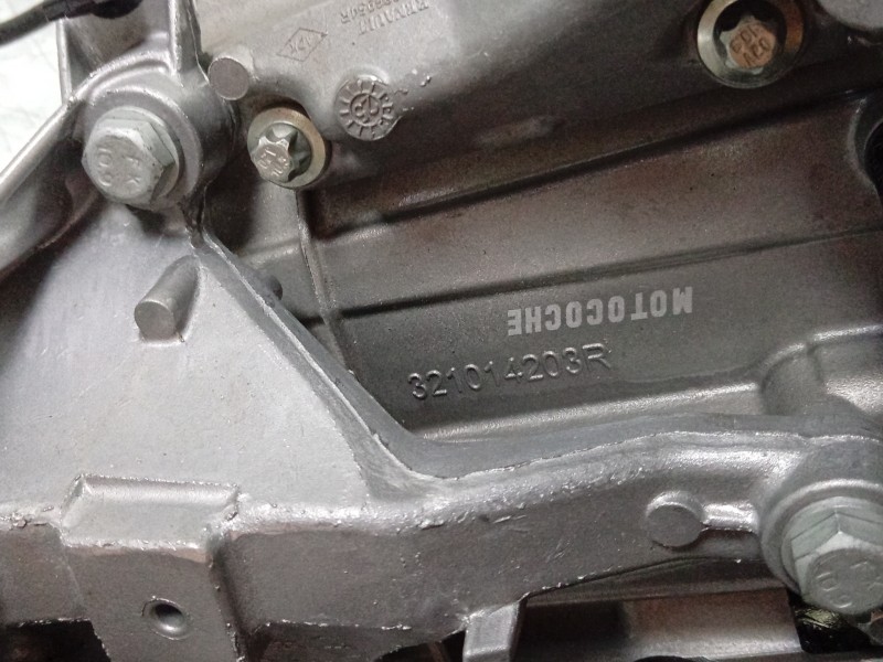 Recambio de caja cambios para dacia sandero iii 1.0 tce 90 eco-g referencia OEM IAM JH39280 320102929R 