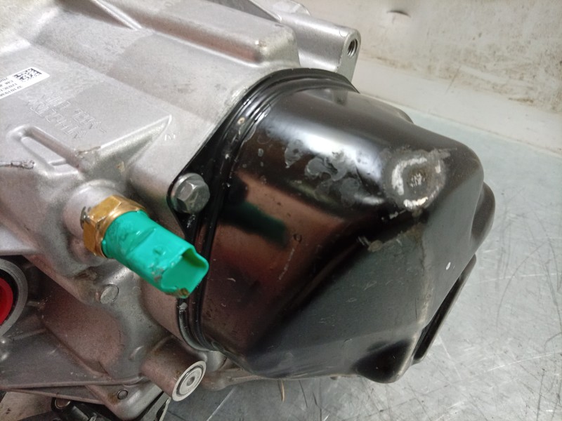 Recambio de caja cambios para dacia sandero iii 1.0 tce 90 eco-g referencia OEM IAM 320102929R JH39280 
